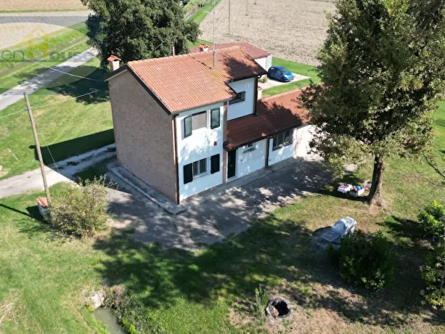 casa indipendente in vendita ad Argenta in zona Santa Maria Codifiume