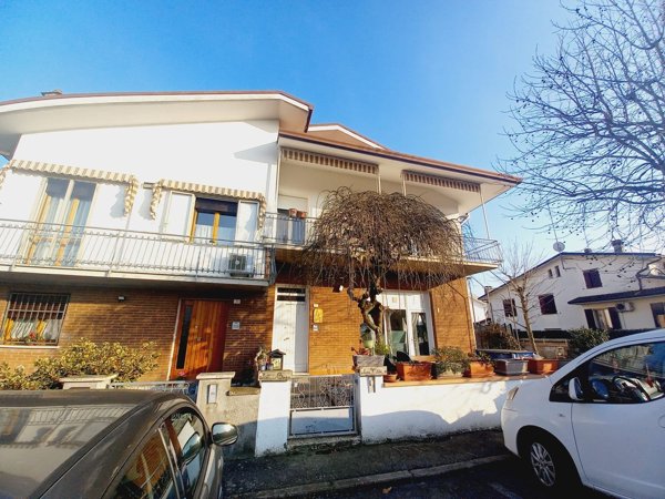 casa indipendente in vendita ad Argenta