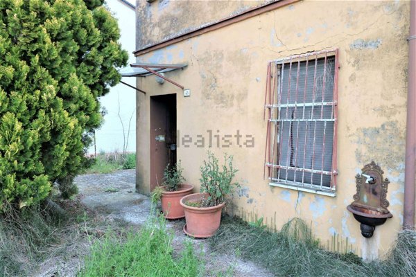 casa indipendente in vendita ad Argenta in zona Campotto