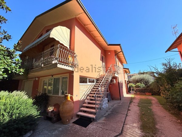 casa indipendente in vendita ad Argenta in zona Longastrino