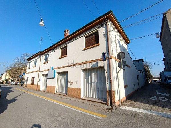 casa indipendente in vendita ad Argenta