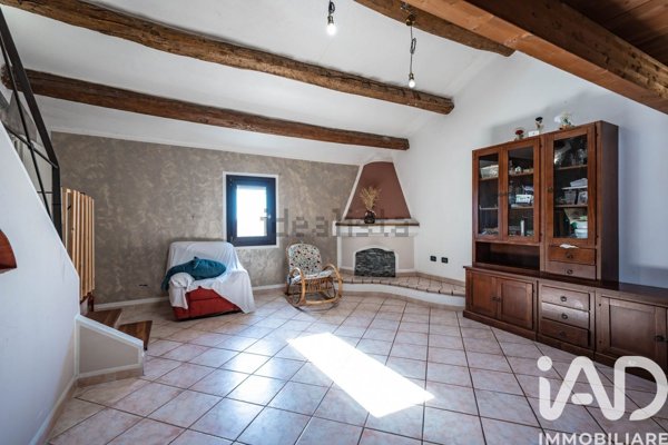 casa indipendente in vendita ad Argenta in zona San Nicolò