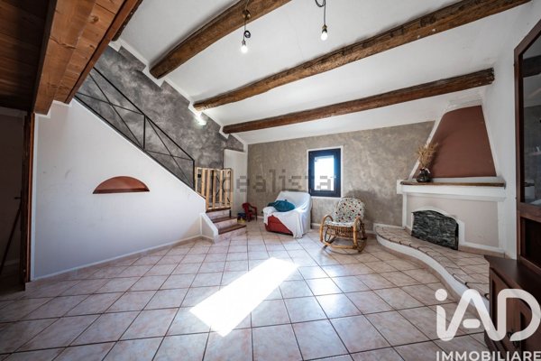 casa indipendente in vendita ad Argenta in zona San Nicolò