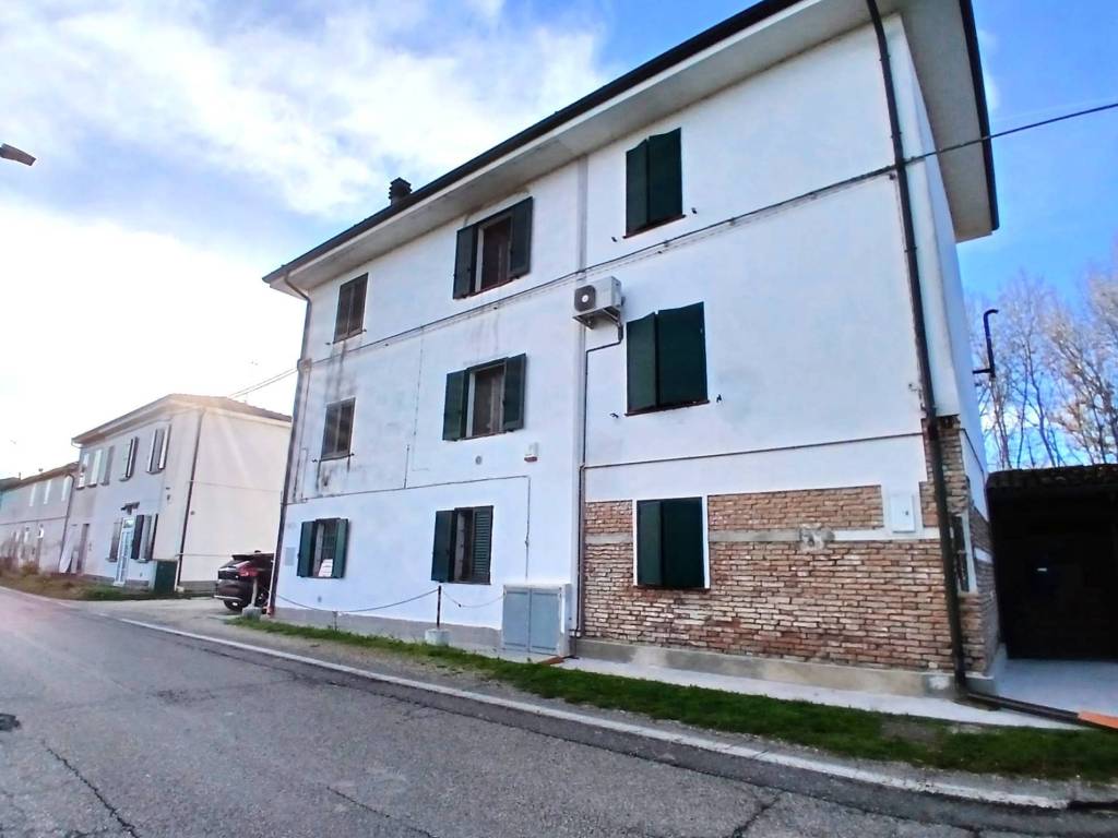 casa indipendente in vendita ad Argenta in zona Santa Maria Codifiume
