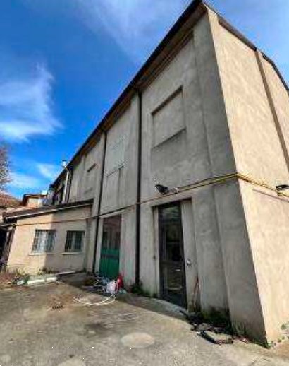 negozio in vendita ad Argenta in zona Consandolo