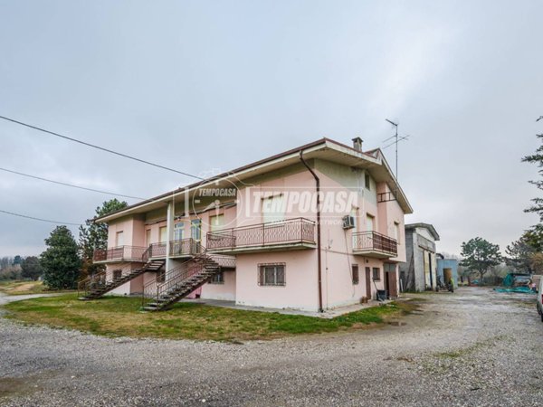 casa indipendente in vendita ad Argenta in zona Santa Maria Codifiume
