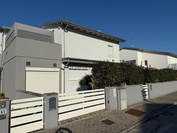 casa indipendente in vendita ad Argenta