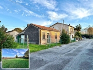 casa indipendente in vendita ad Argenta in zona Longastrino