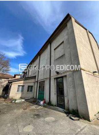 negozio in vendita ad Argenta in zona Consandolo