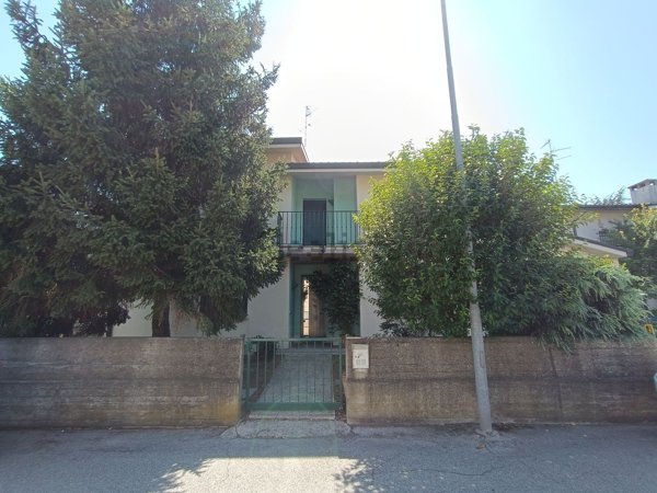 casa indipendente in vendita ad Argenta