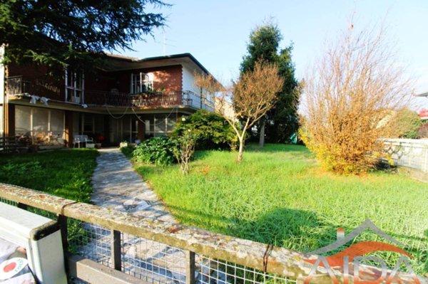 casa indipendente in vendita ad Argenta in zona Consandolo