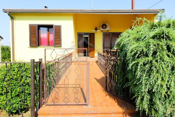 casa indipendente in vendita ad Argenta