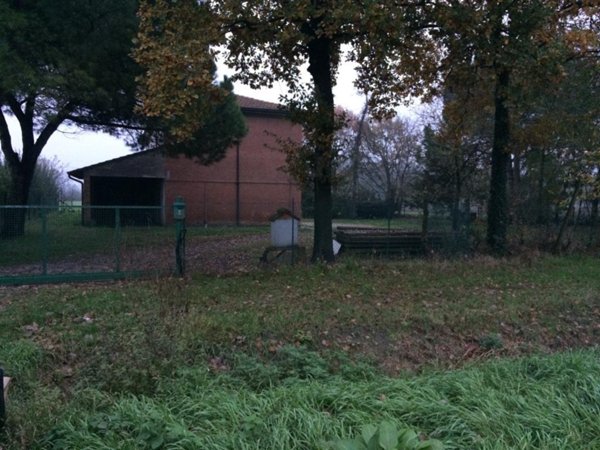 casa indipendente in vendita ad Argenta in zona San Biagio