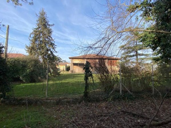 locale commerciale in vendita ad Argenta