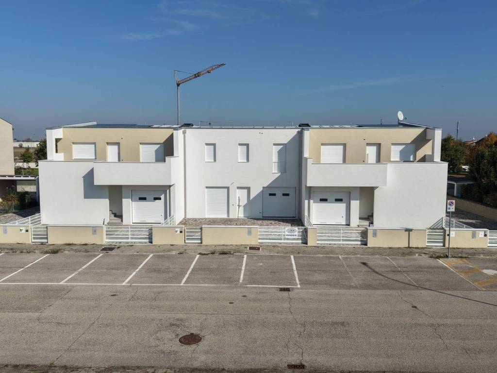 casa indipendente in vendita ad Argenta