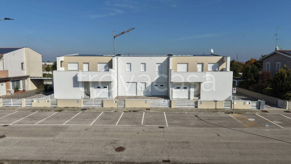 casa indipendente in vendita ad Argenta