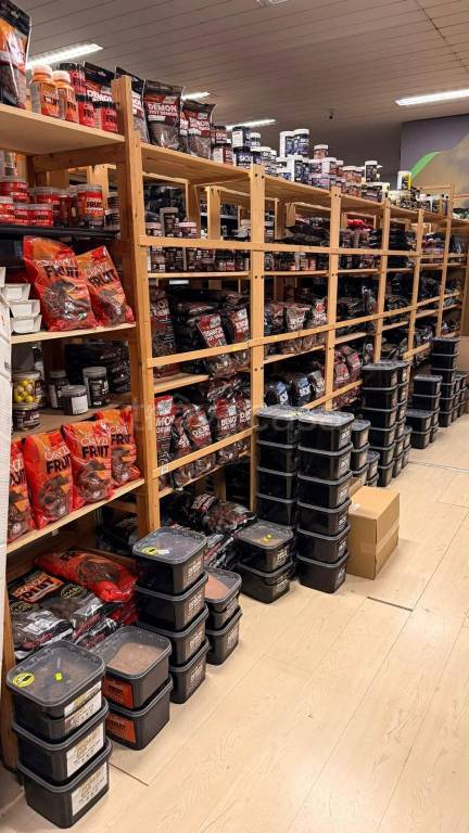 negozio in vendita ad Argenta