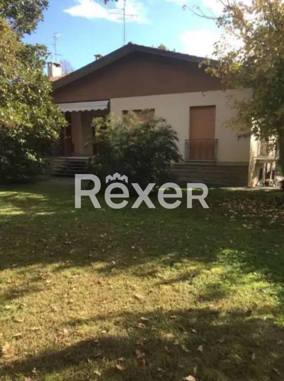 casa indipendente in vendita ad Argenta in zona Longastrino