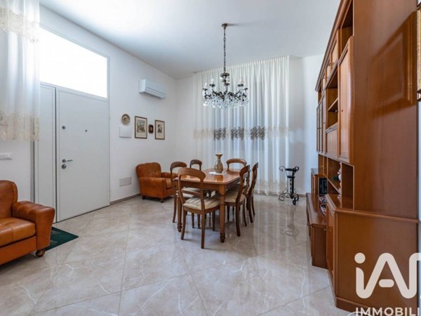 appartamento in vendita ad Argenta in zona Consandolo