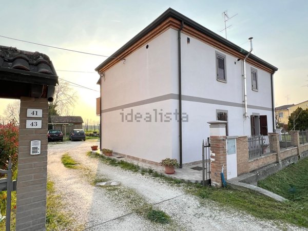 appartamento in vendita ad Argenta in zona Consandolo