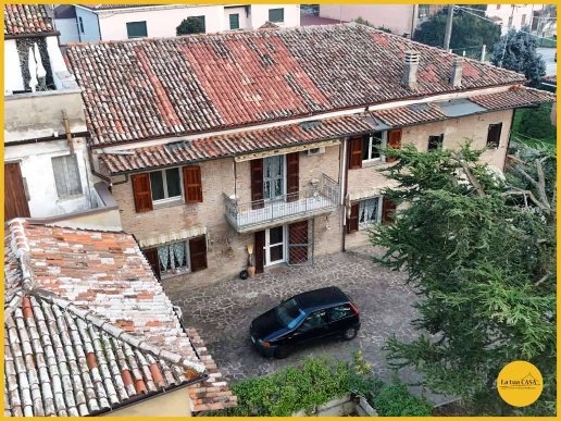casa indipendente in vendita ad Argenta in zona San Nicolò