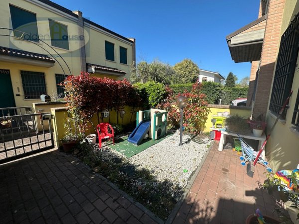 casa indipendente in vendita ad Argenta in zona Santa Maria Codifiume