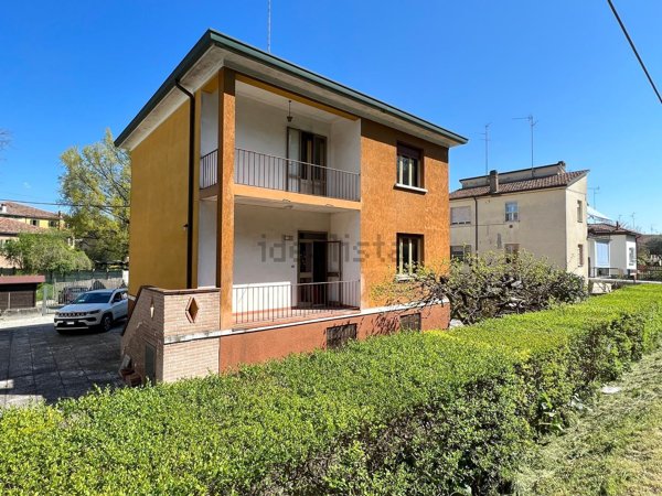 casa indipendente in vendita ad Argenta in zona Consandolo