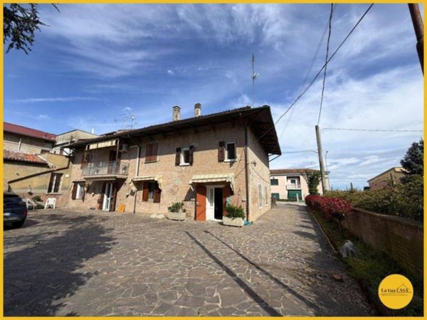 casa indipendente in vendita ad Argenta in zona San Nicolò