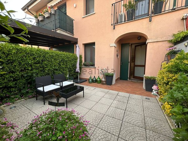 casa indipendente in vendita ad Argenta in zona Santa Maria Codifiume