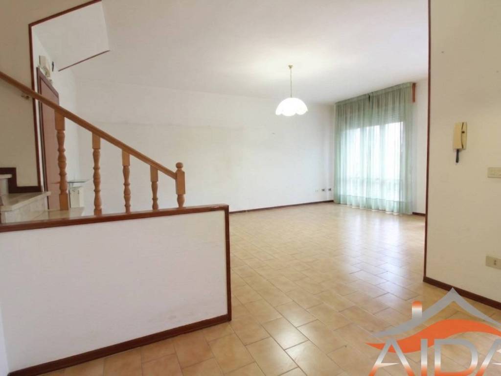 casa indipendente in vendita ad Argenta in zona San Biagio