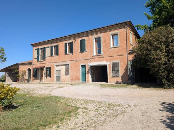 casa indipendente in vendita ad Argenta in zona Consandolo