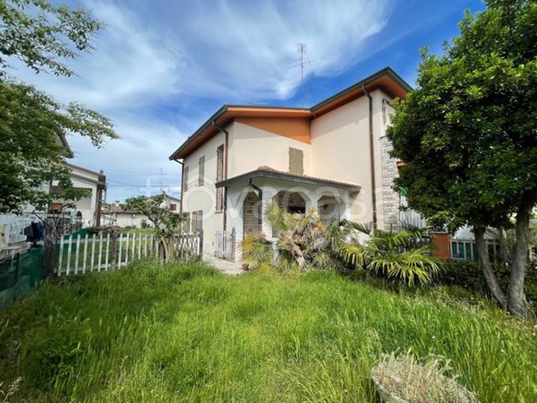 casa indipendente in vendita ad Argenta
