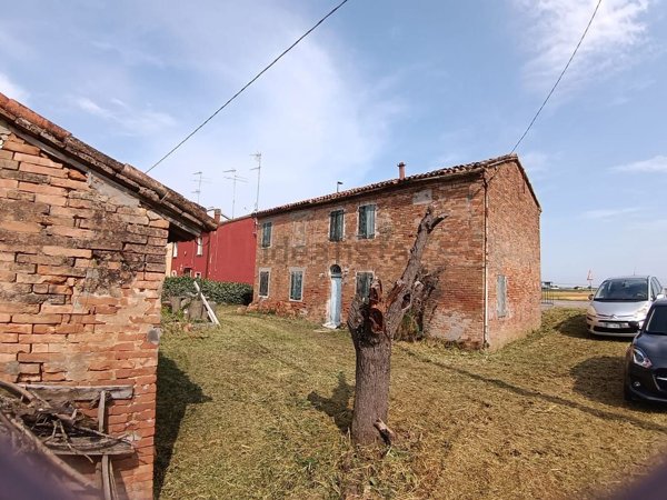 casa indipendente in vendita ad Argenta