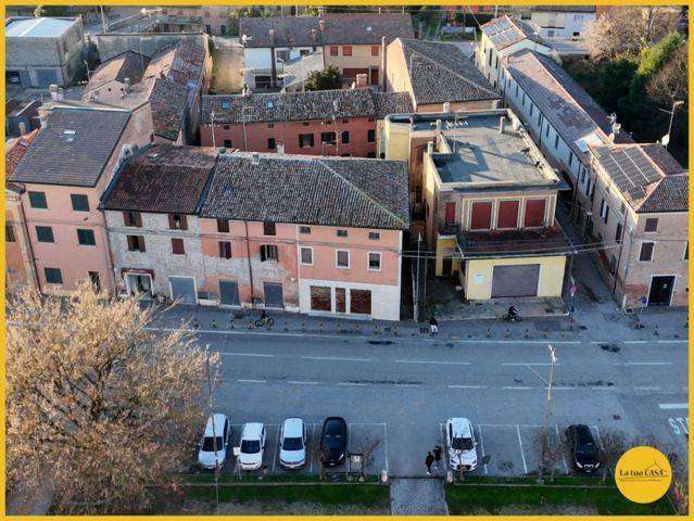 casa indipendente in vendita ad Argenta in zona San Nicolò