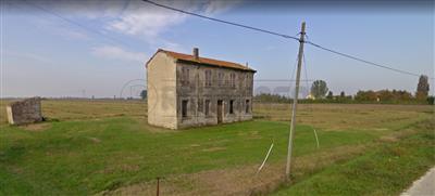 casa indipendente in vendita a Bondeno
