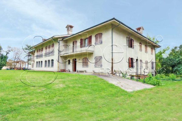 casa indipendente in vendita a Bondeno