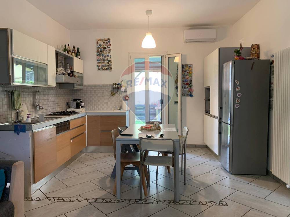 casa indipendente in vendita a Bondeno
