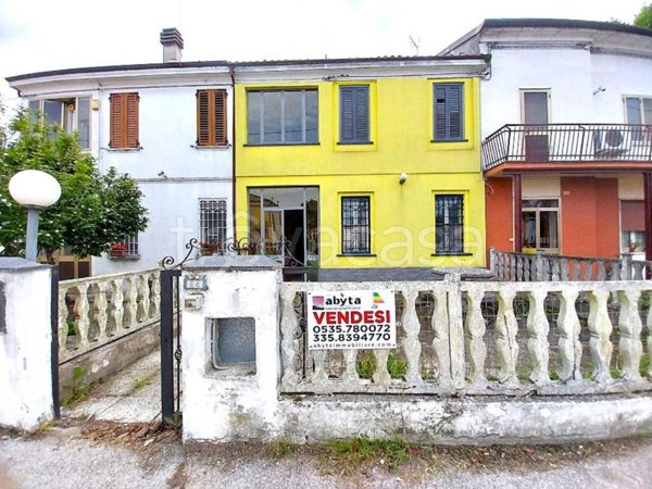 casa indipendente in vendita a Bondeno