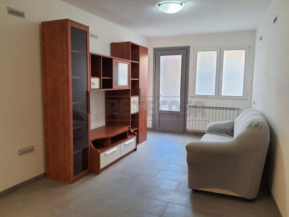 casa indipendente in vendita a Bondeno
