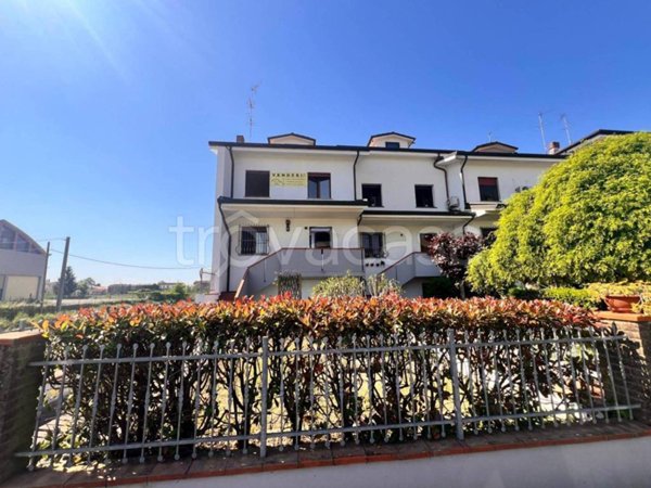 casa indipendente in vendita a Bondeno