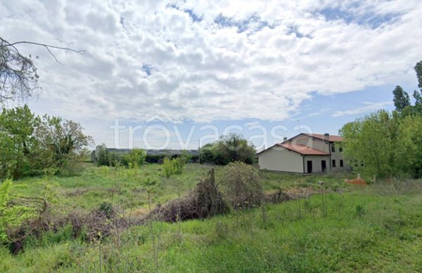 casa indipendente in vendita a Bondeno