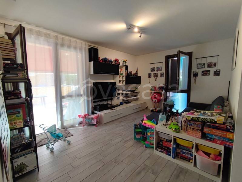 casa indipendente in vendita a Bondeno