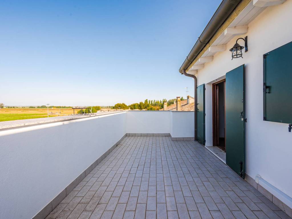 casa indipendente in vendita a Bondeno