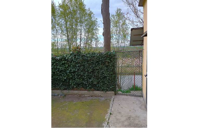casa indipendente in vendita a Bondeno