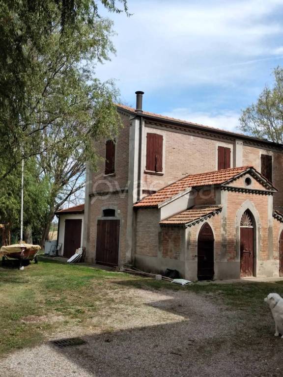 casa indipendente in vendita a Bondeno