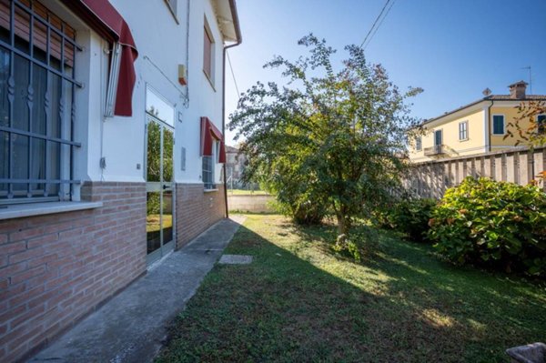 casa indipendente in vendita a Bondeno