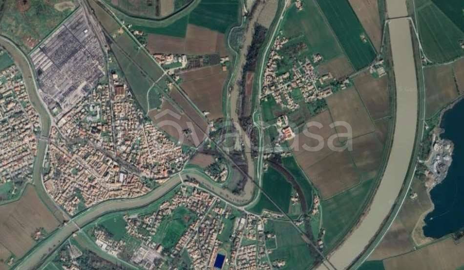 casa indipendente in vendita a Bondeno