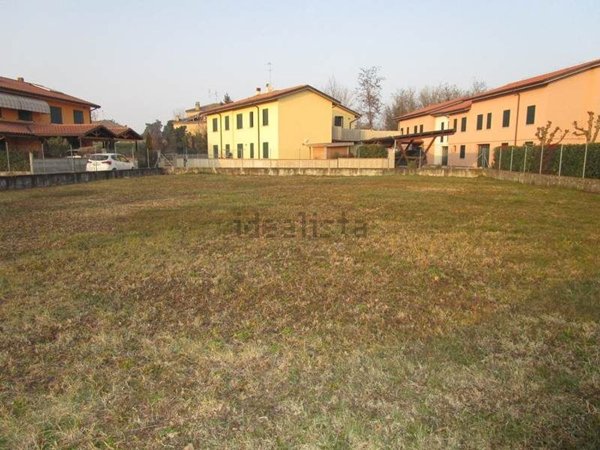 terreno edificabile in vendita a Bondeno