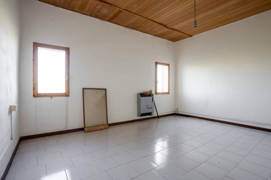 casa indipendente in vendita a Bondeno