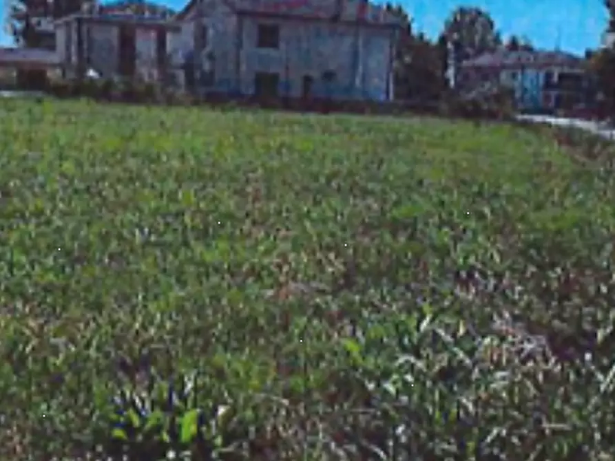 terreno edificabile in vendita a Bondeno
